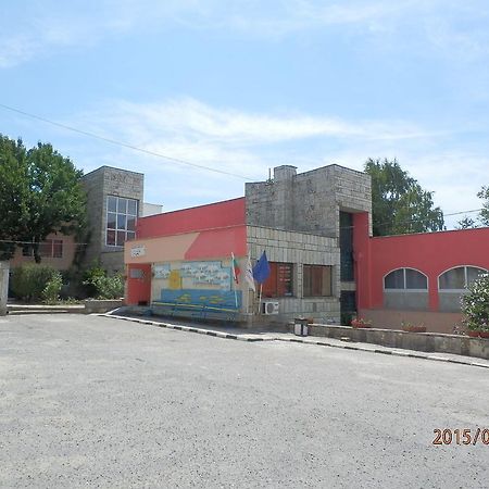 Olimpia Supersnab Hotel Balchik Exterior photo