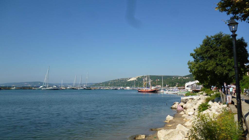 Olimpia Supersnab Hotel Balchik Exterior photo