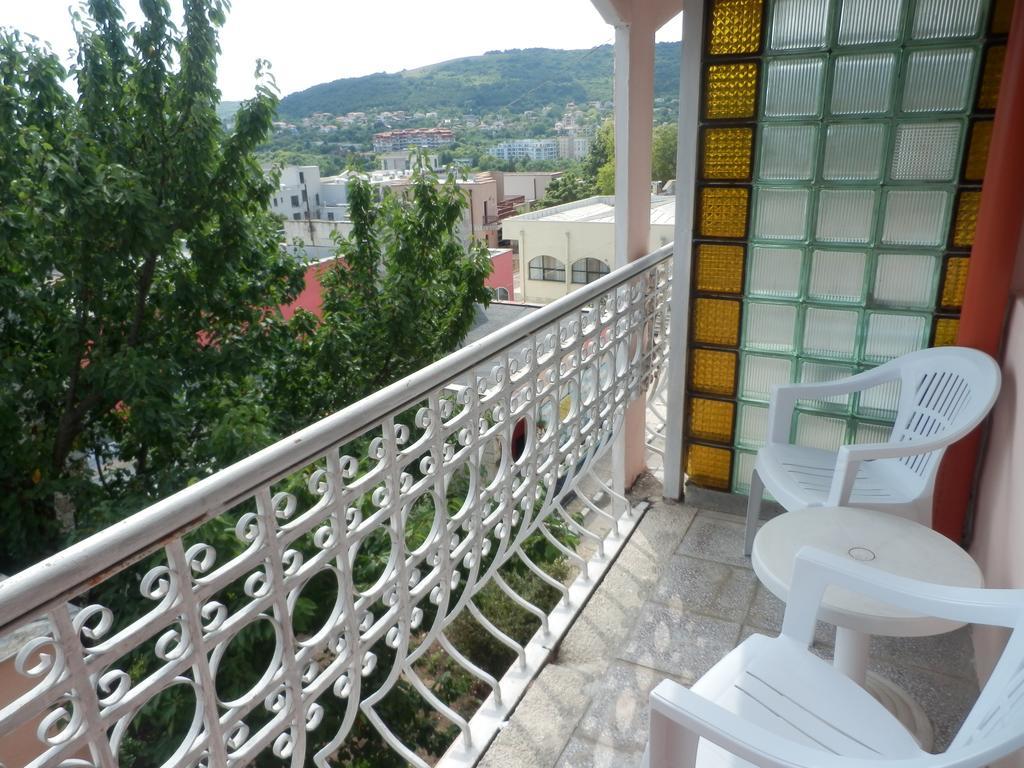 Olimpia Supersnab Hotel Balchik Exterior photo